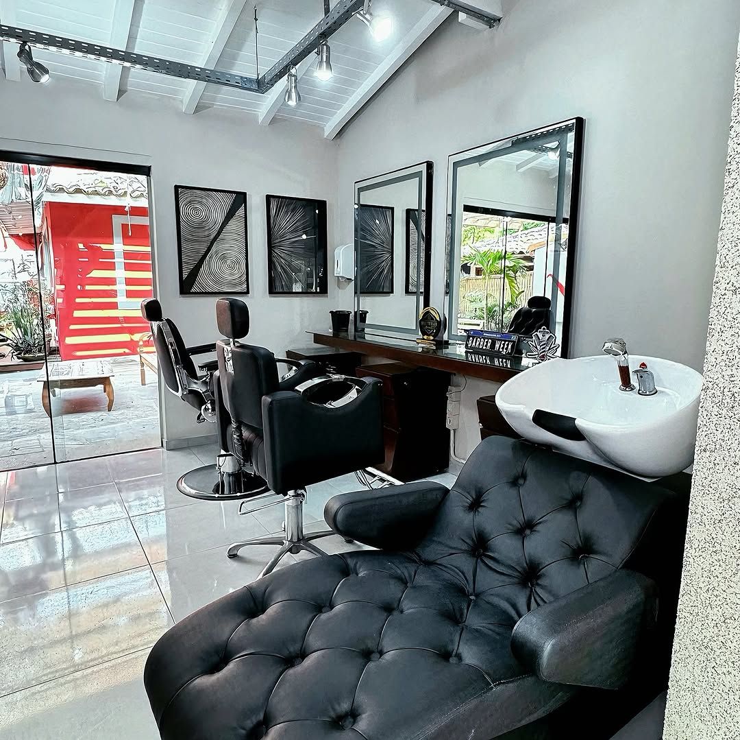 Werner Coiffeur | Búzios - Image 29
