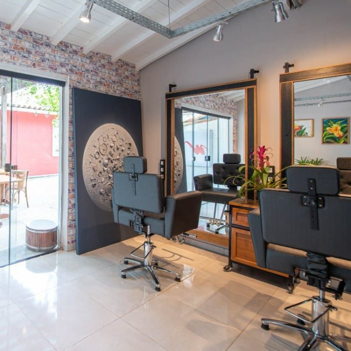 Werner Coiffeur | Búzios - Image 13