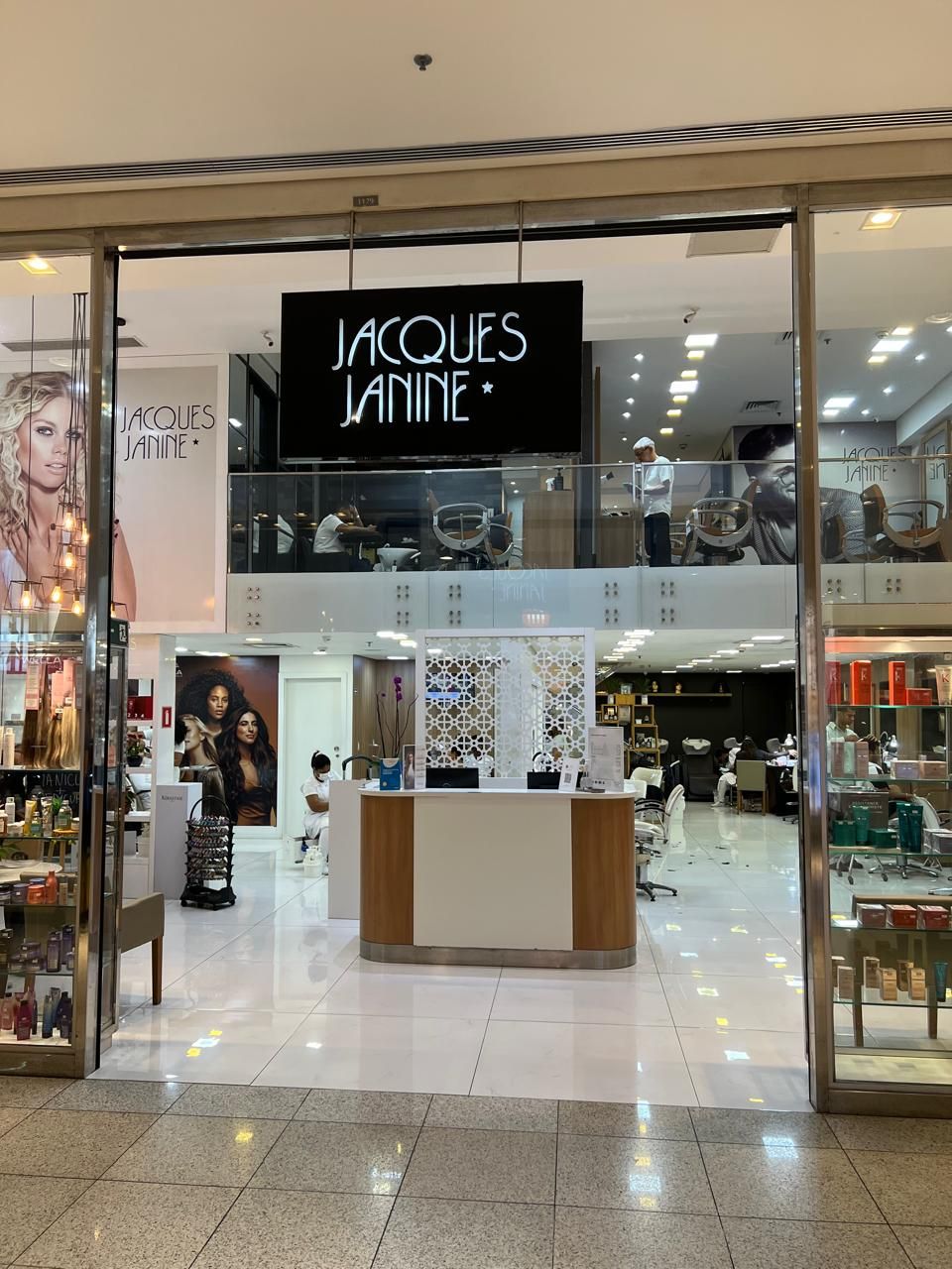 Jacques Janine | Salvador Shopping - Image 1