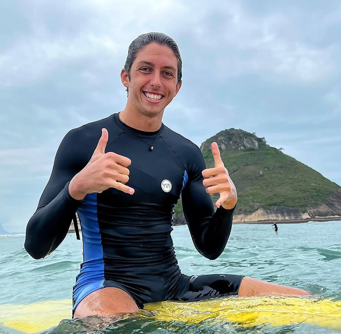 Pedro Bento Professurf - Surf School - Image 4