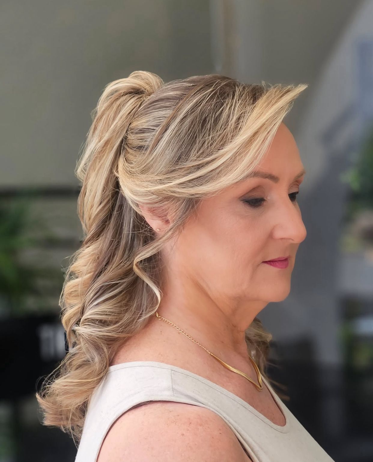 The Room | It's Hair Time - Image 7