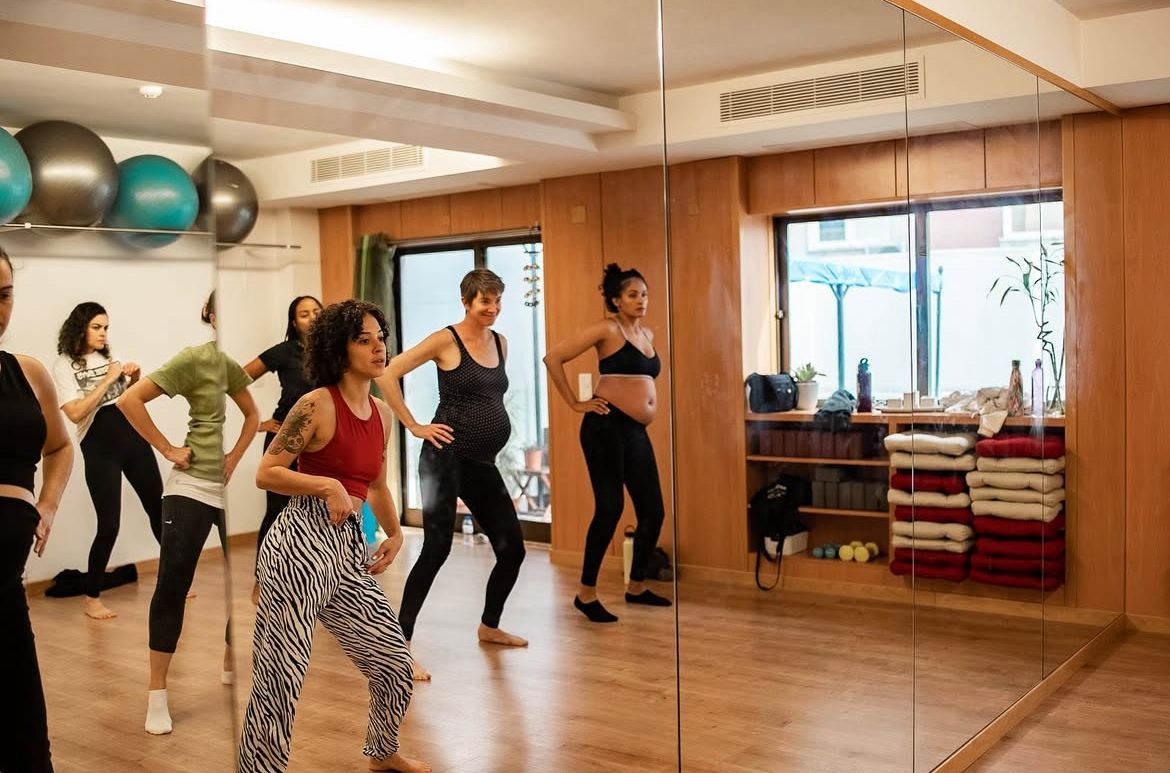 Pelvic Dance | Luiza Cascon - Image 5