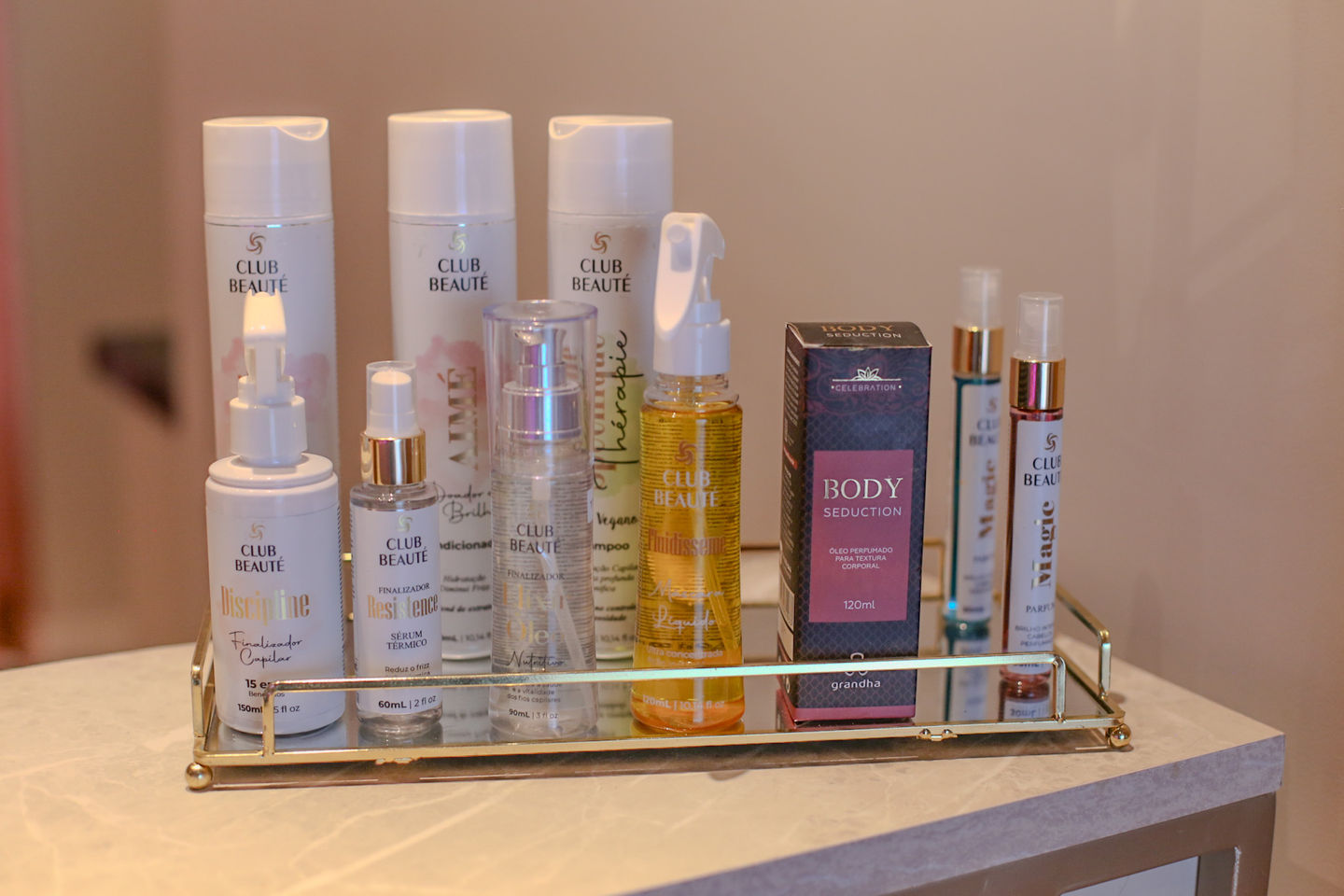 Club Beauté - Image 27