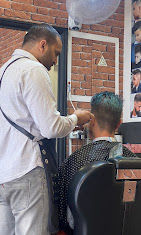Beard Man Barber Shop - Image 4