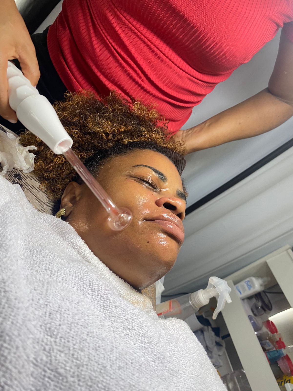 Studio Leia Reis Estética e Beleza - Image 9