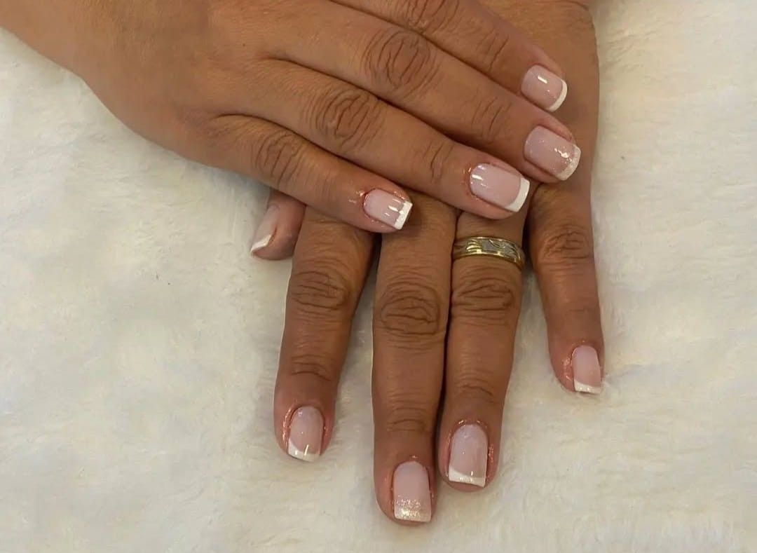 Adriana Castro | Manicure - Image 11