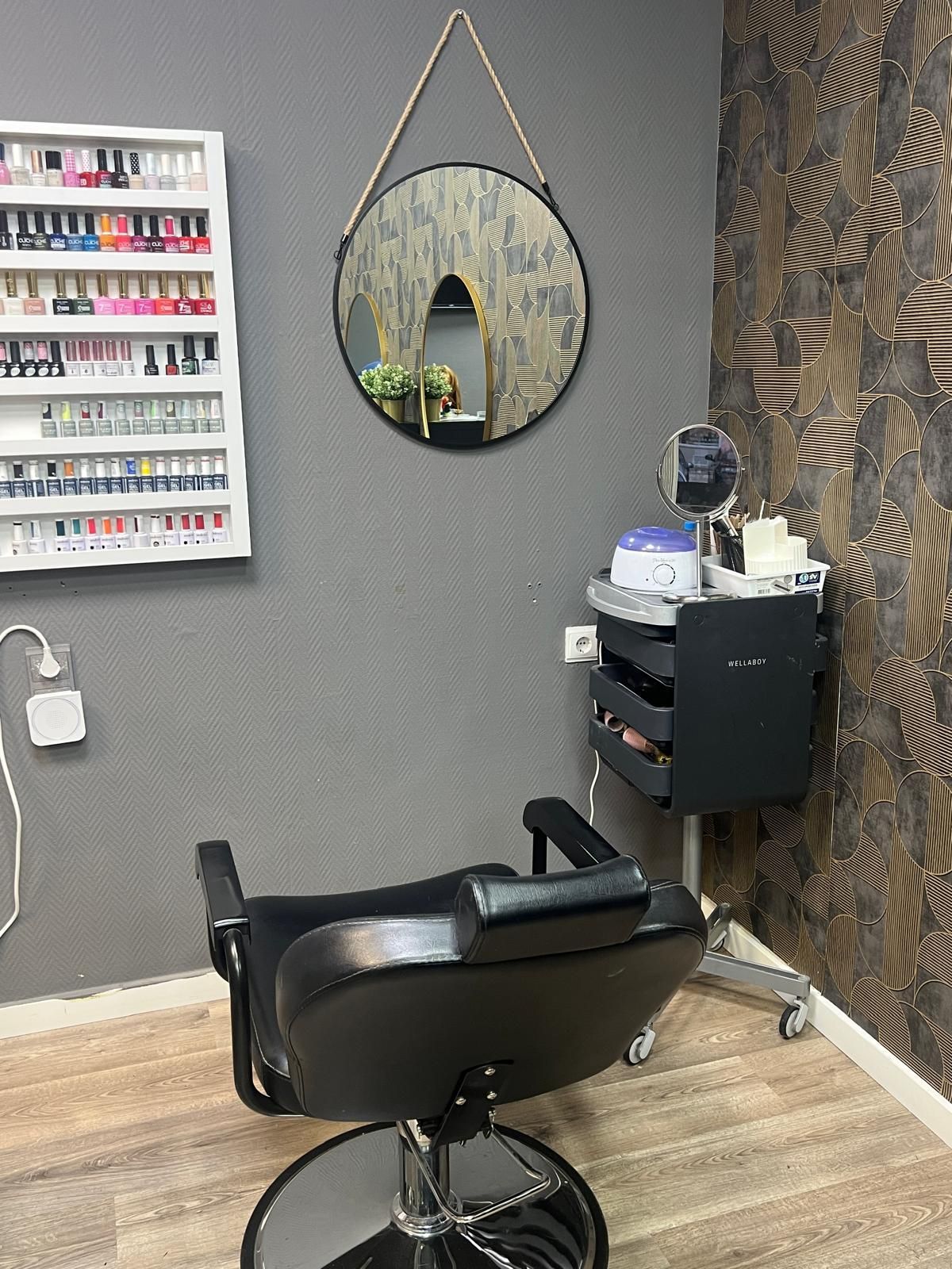 Diamond Queen Hair and Beauty Salon - Image 2