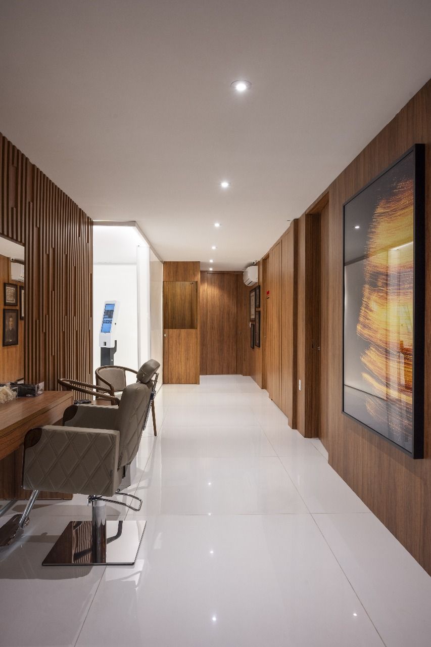 Human Clinic | Rom Concept - Image 4