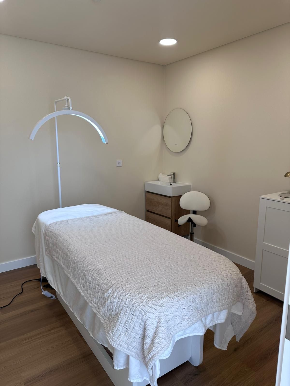 DJOM Clinic | Estética Avançada em Oeiras - Image 11