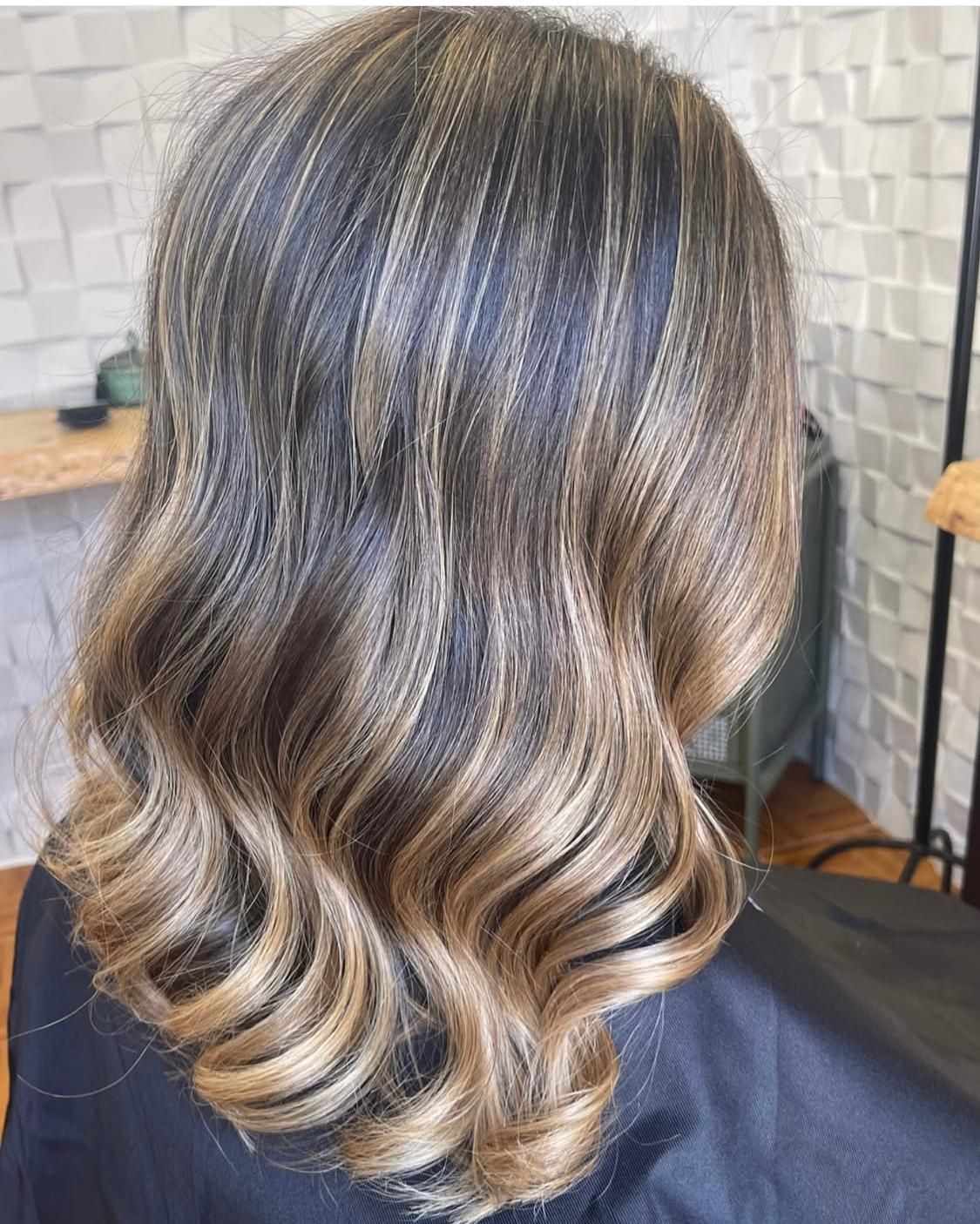 Claudinei Hair Colorist - Image 4