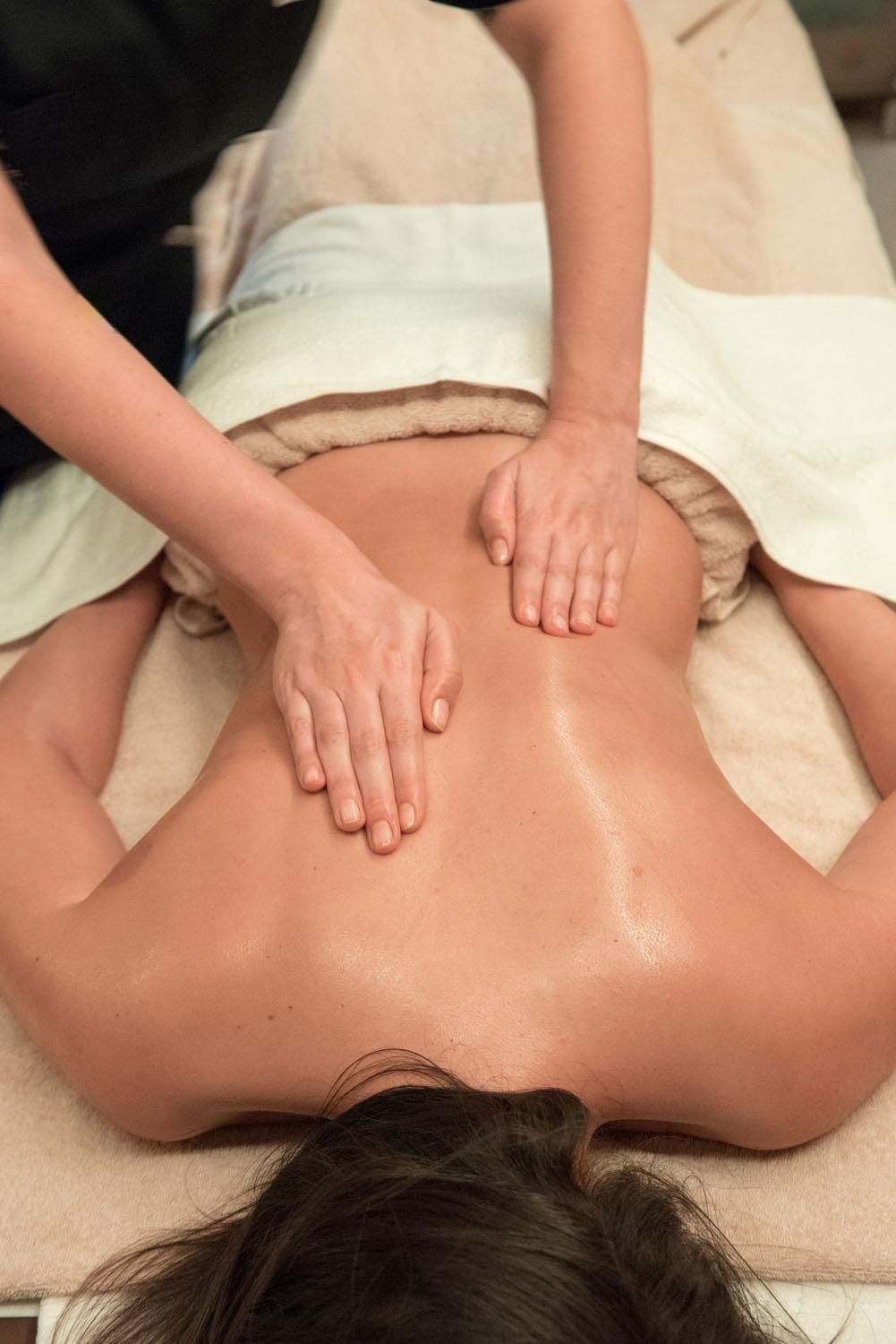 Satsanga Spa Santa Cruz - Image 1