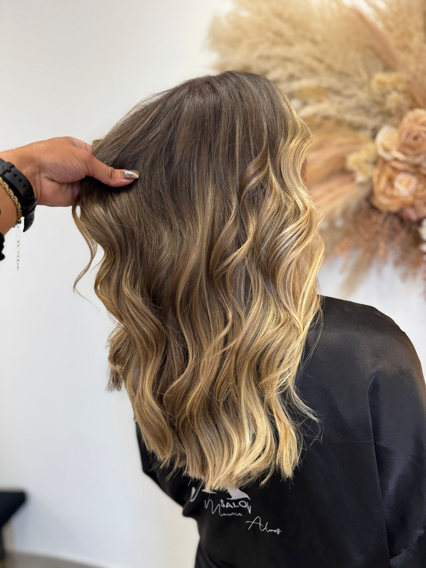 Marcia Alves Salon - Image 39