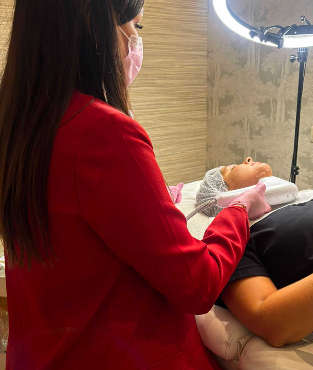 Master Face Karina Figueiredo Estética Avançada - Image 6