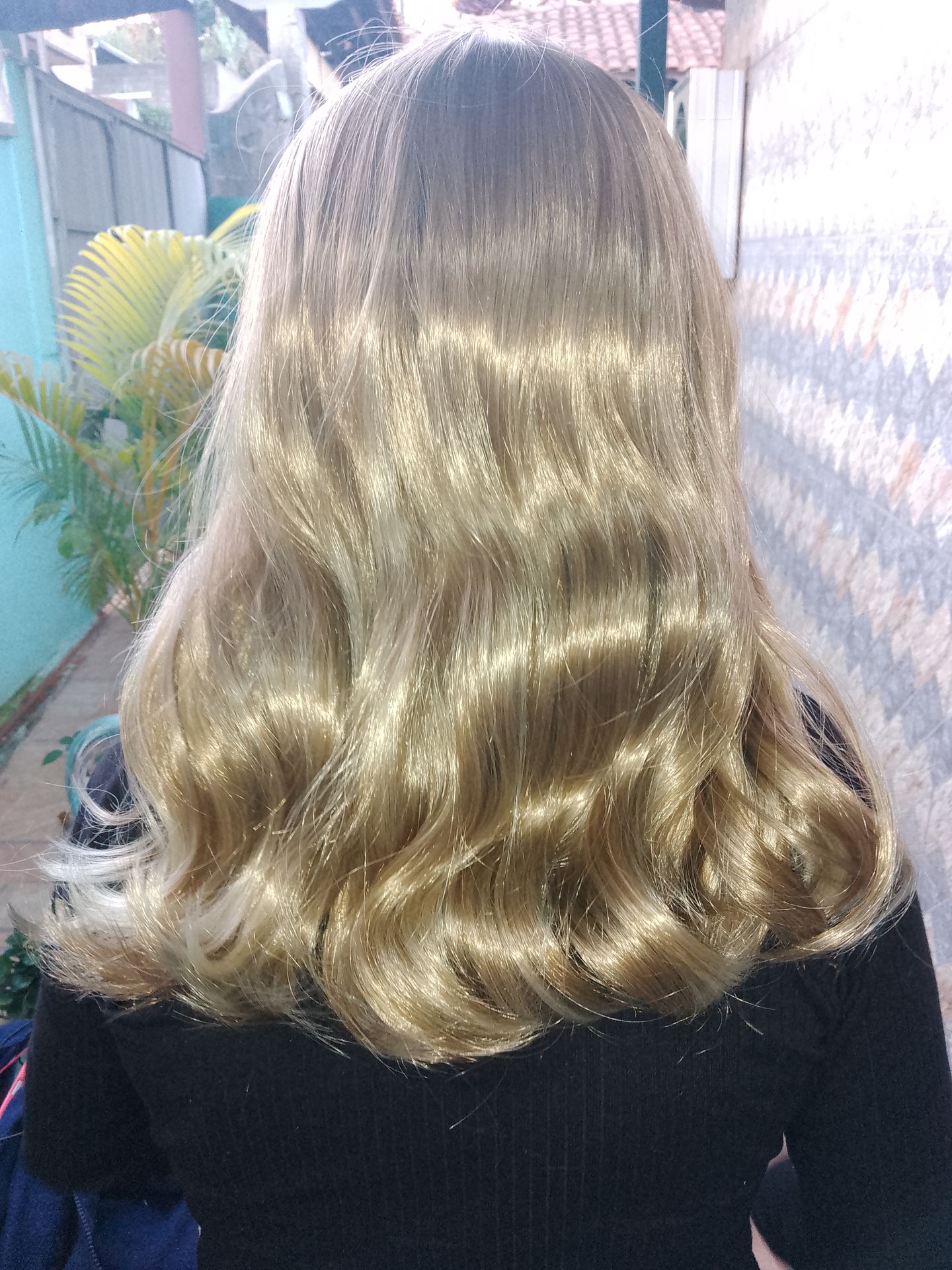Studio Lili Hair - Image 1