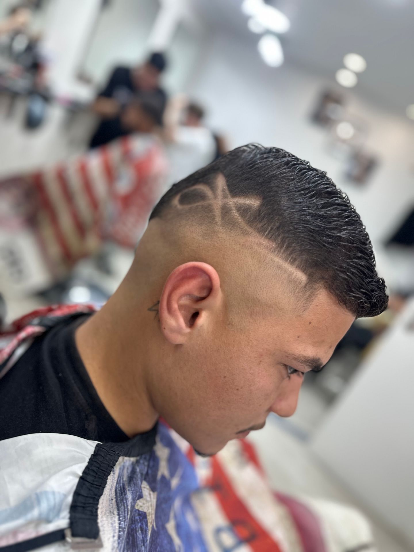 Brian Street Barber - Image 15
