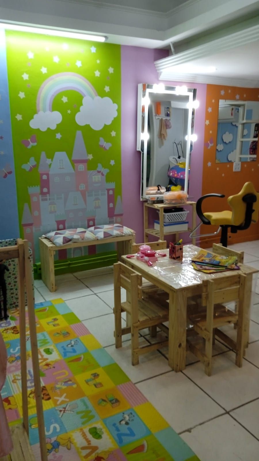 Os Batutinhas Salão de Beleza Infantil - Image 4