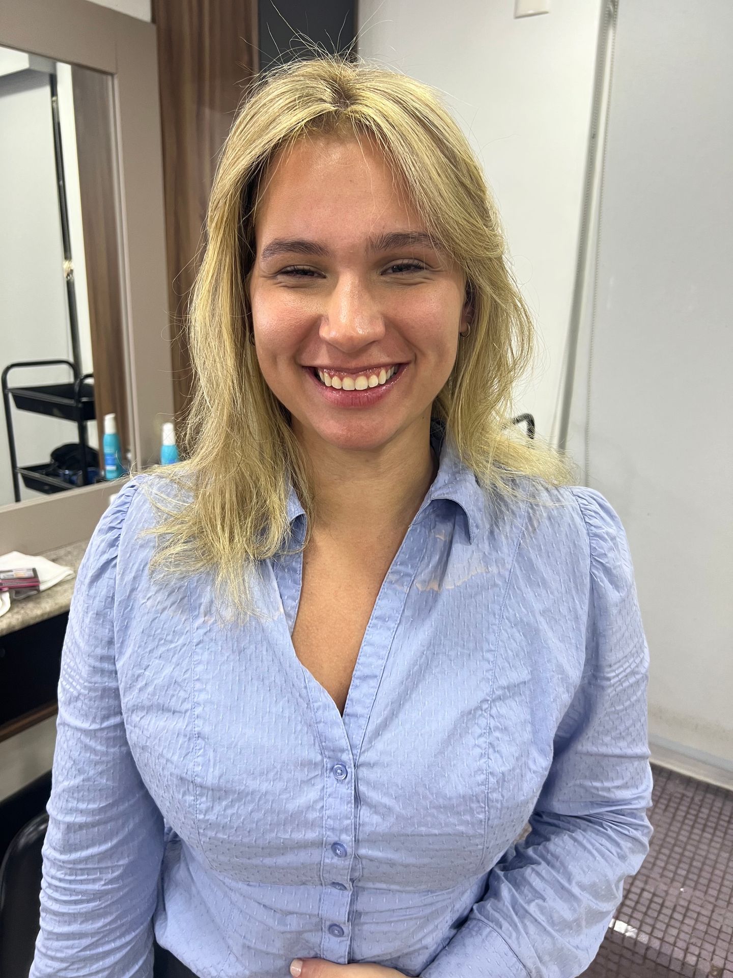 Godiva Coiffeur - Image 118