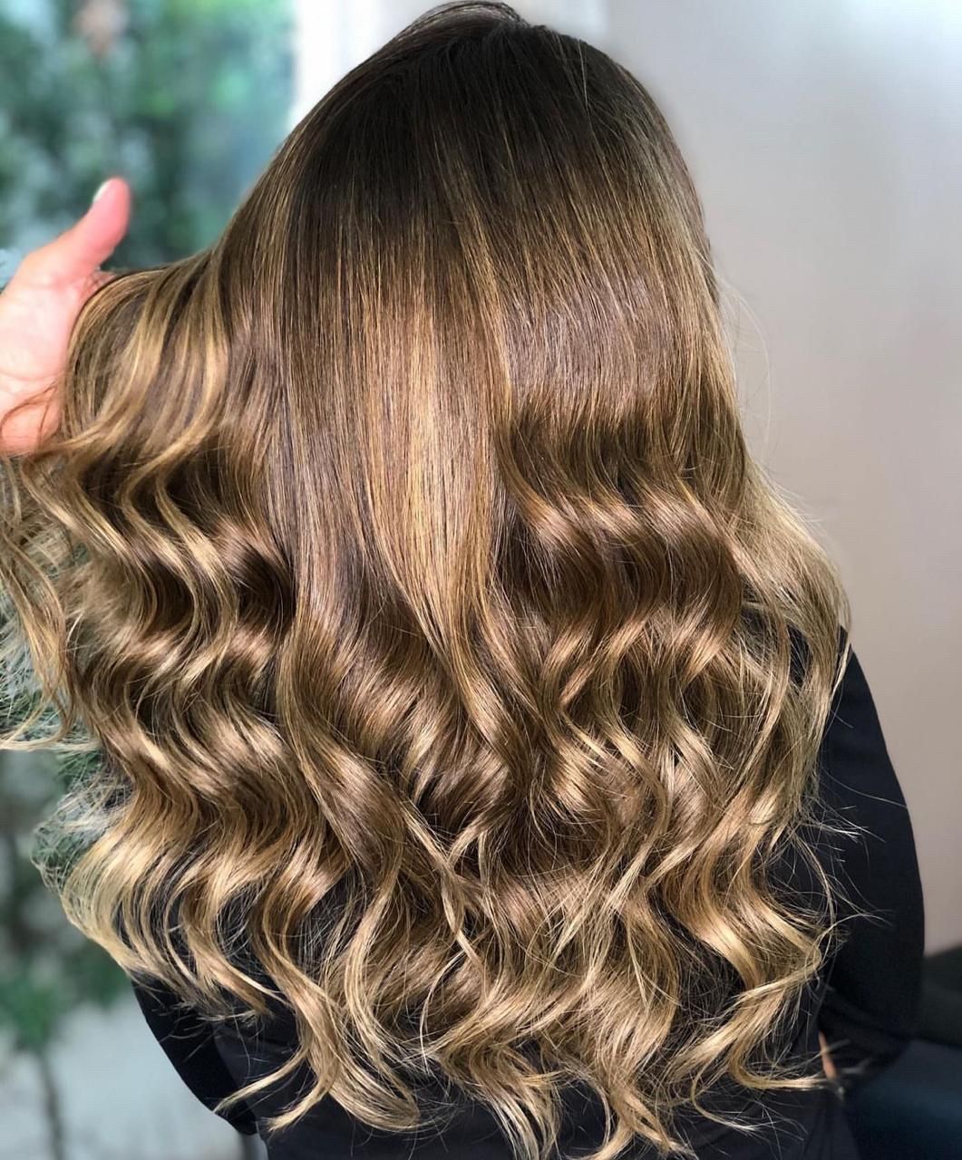Godiva Coiffeur - Image 95