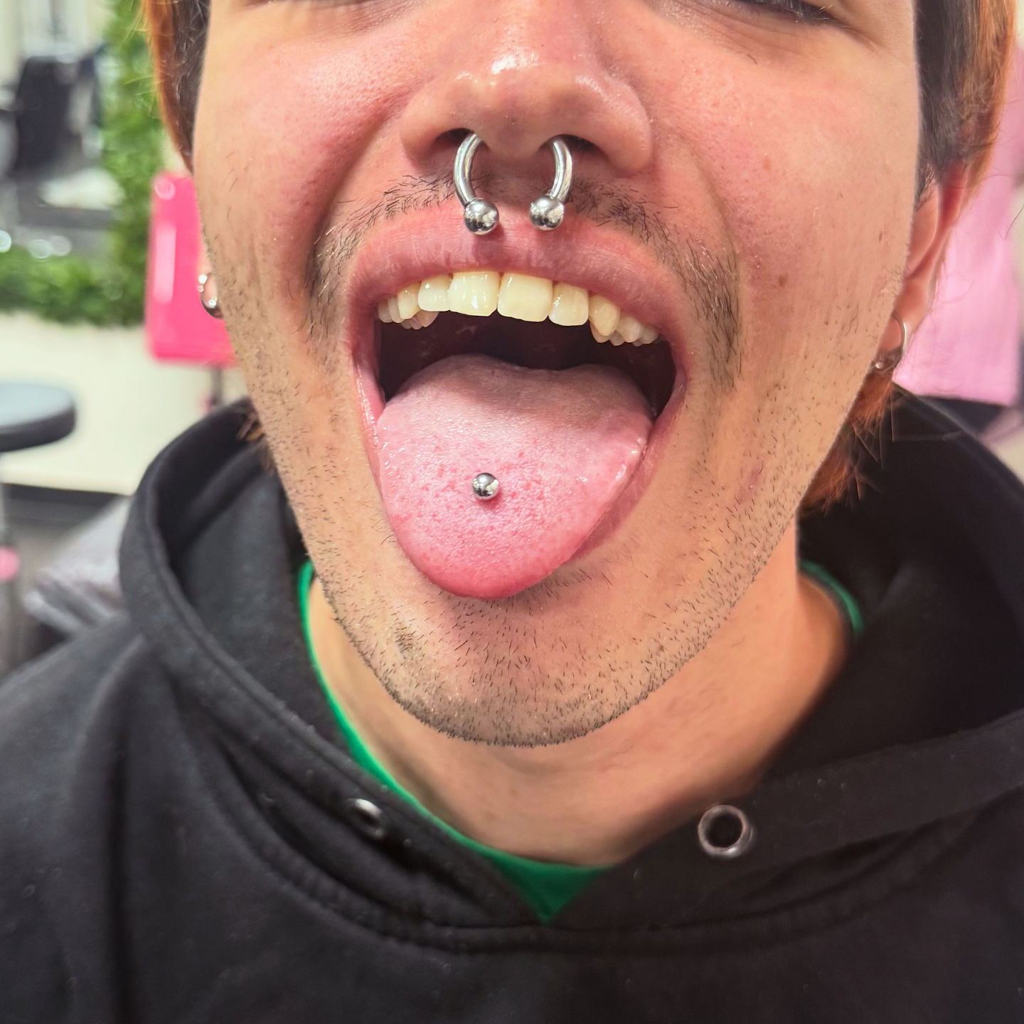 Inês dos Santos Body Piercing - Image 28