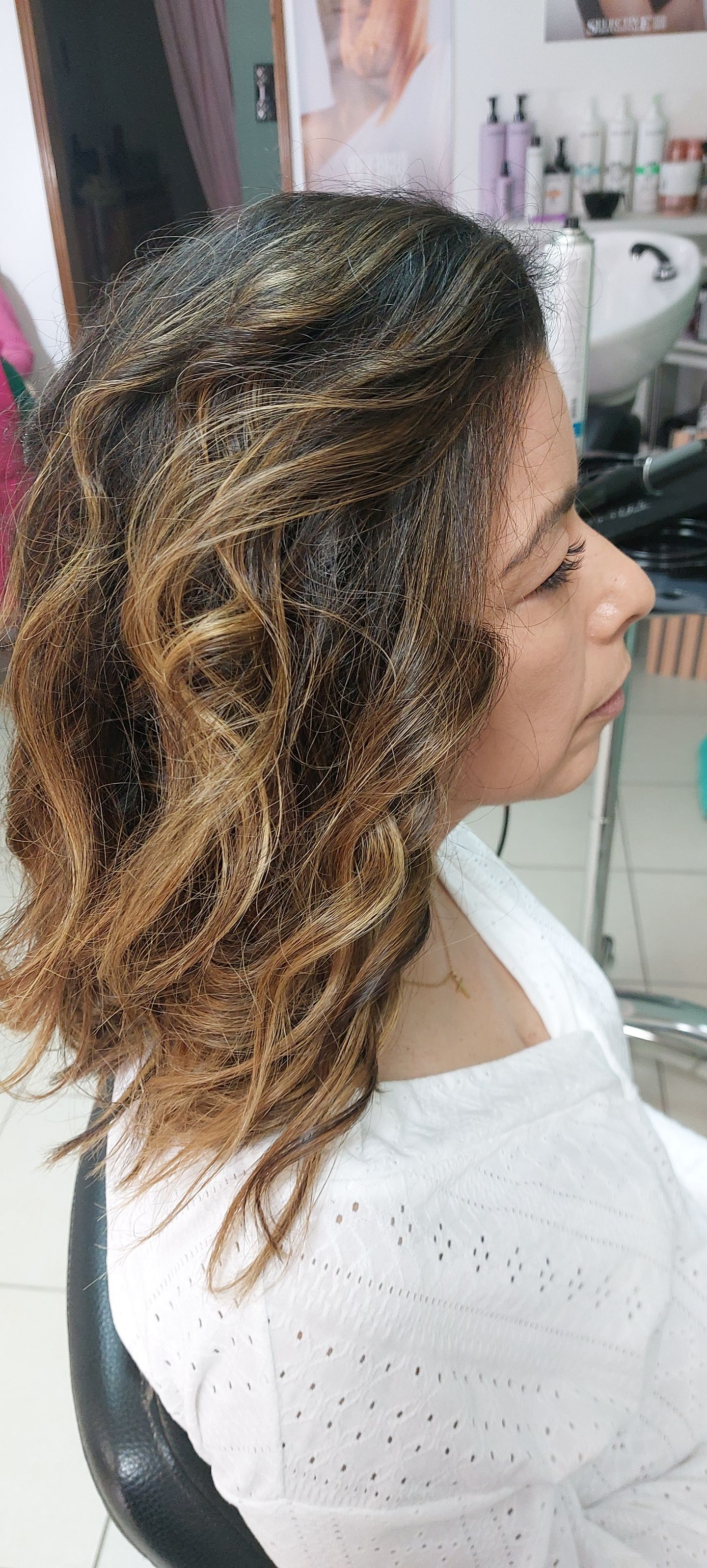 Martha Hair Stylist - Image 6