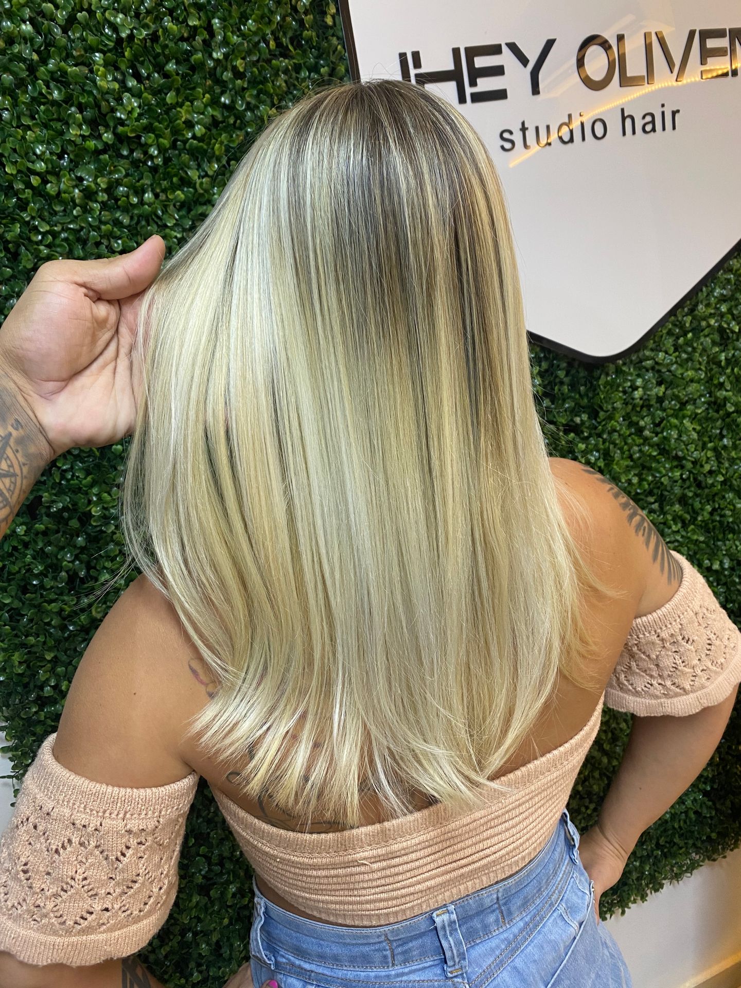 Jhey Oliver Studio Hair - Image 19
