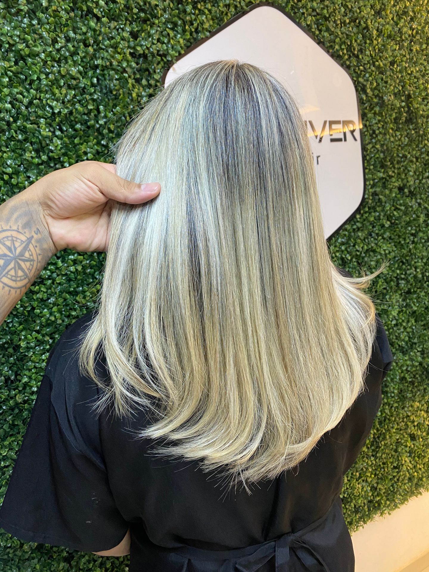 Jhey Oliver Studio Hair - Image 2