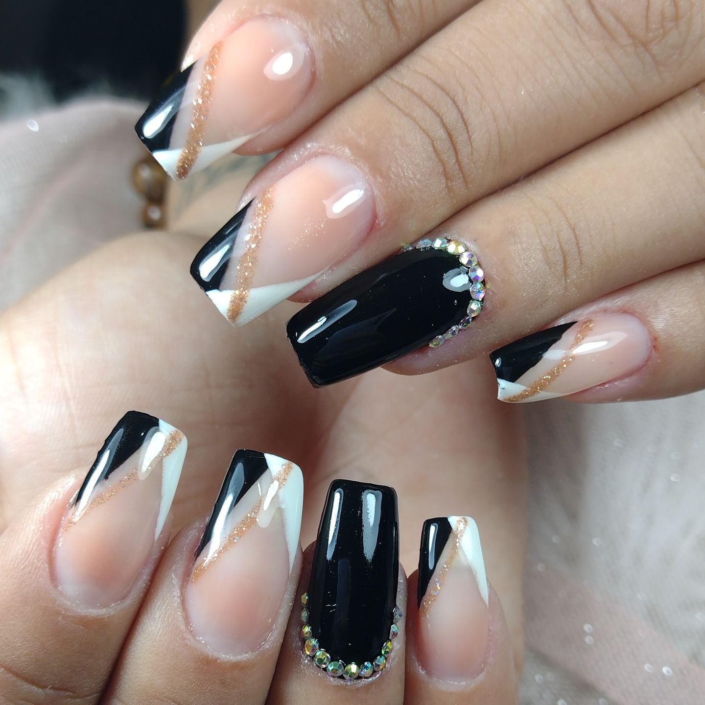 Zuka Esmalteria Estética e Cia - Image 1