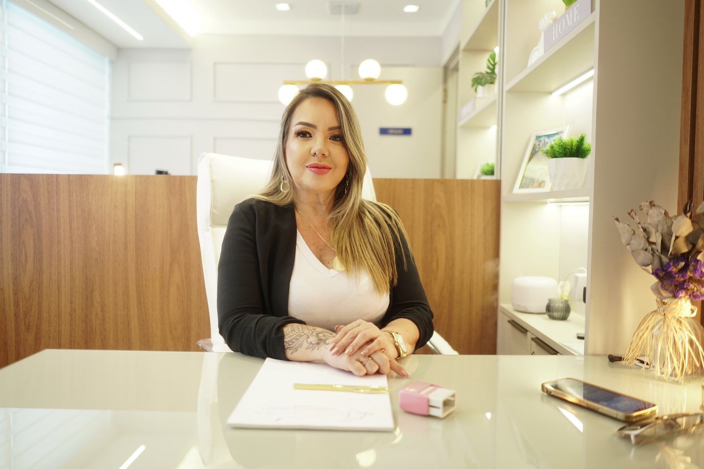 Dra. Rosangela Brito - Estética Avançada - Valqueire - Image 1