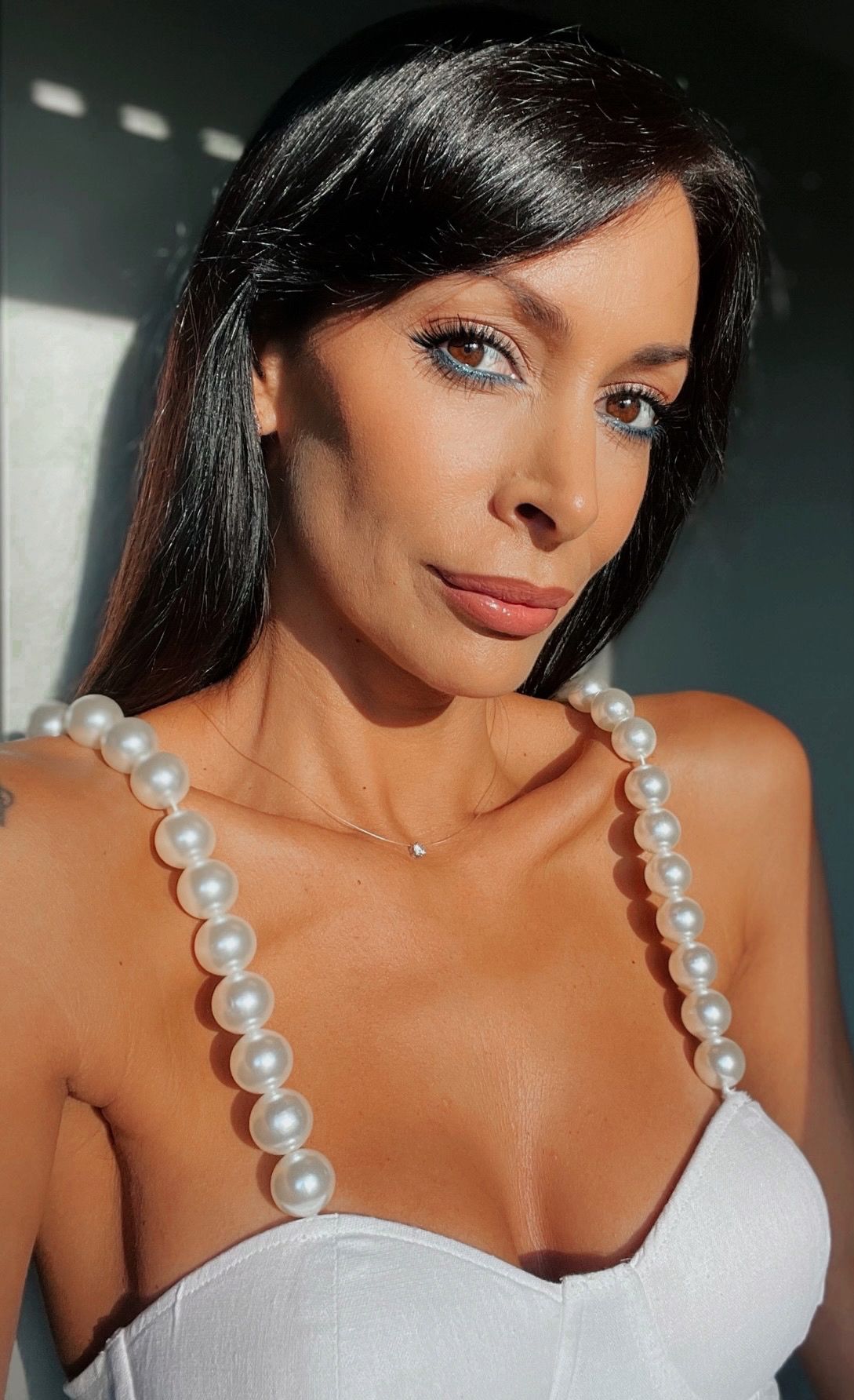 Lili Makeup - Image 6