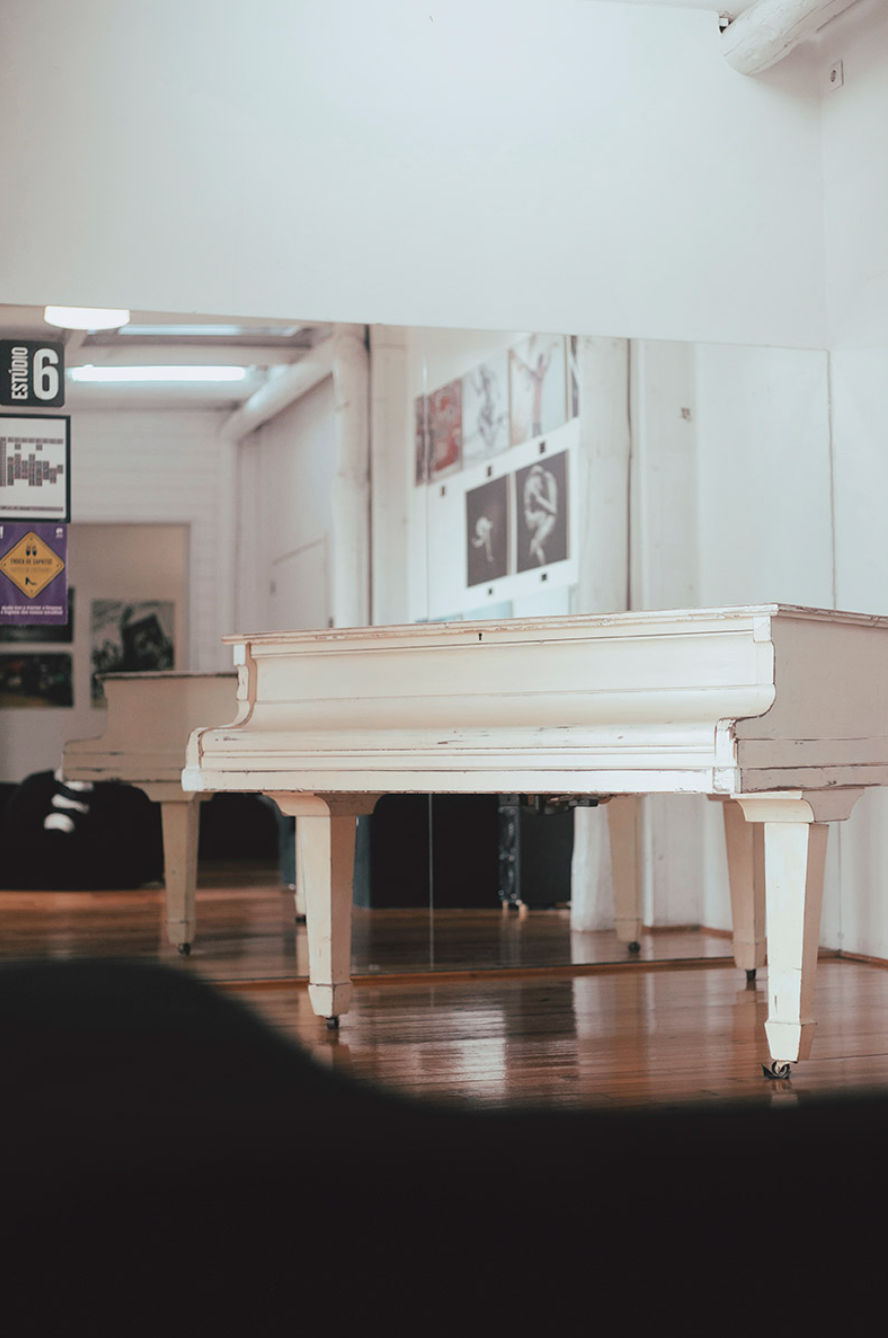 Jazzy Santos - Image 8