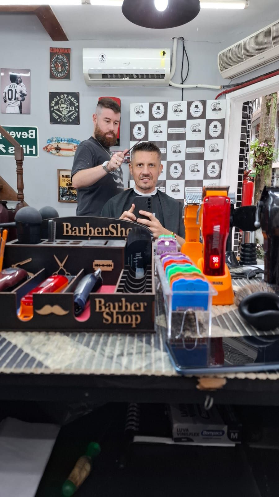 Mr. Moustache Barbearia - Image 14