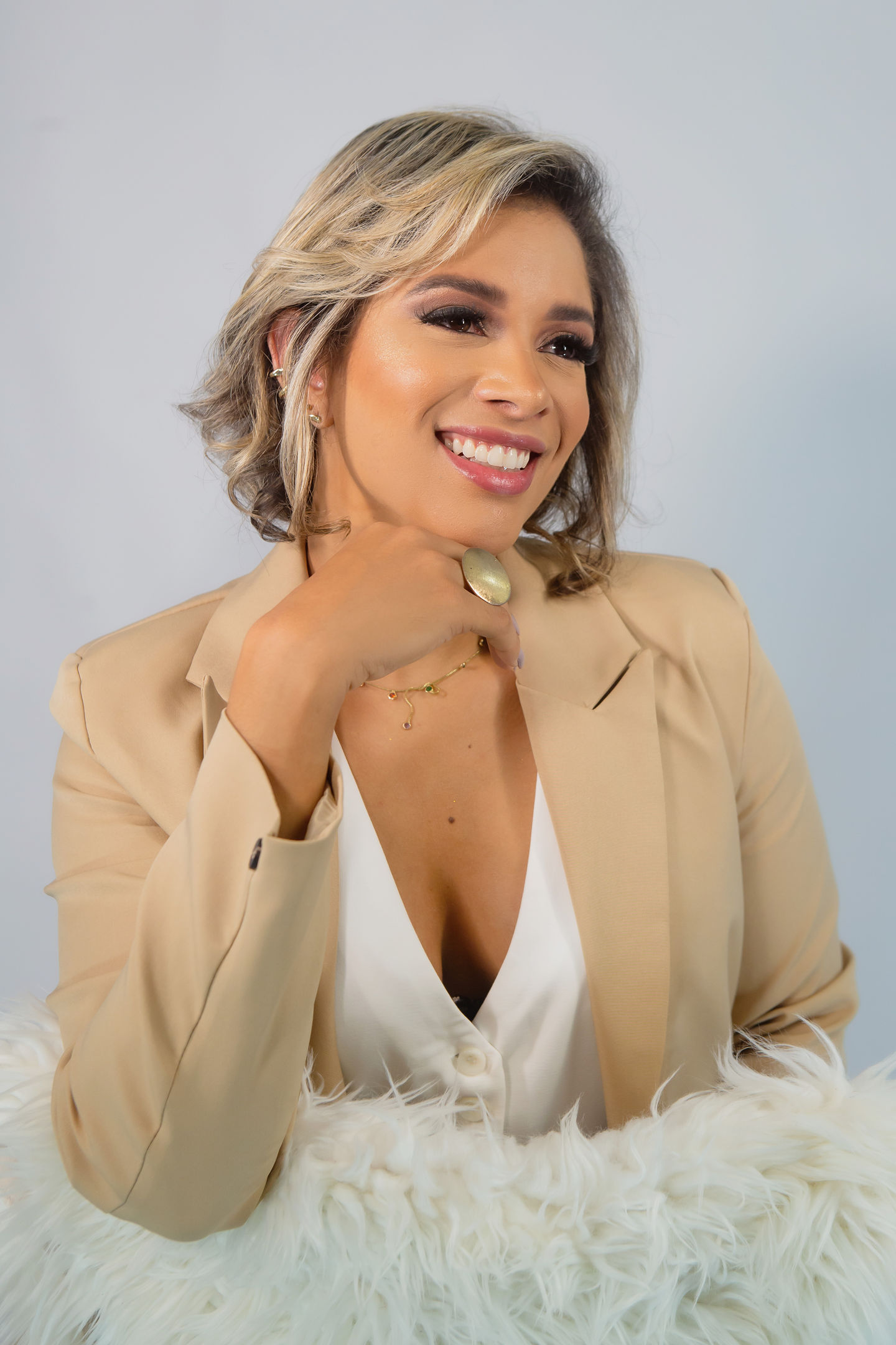 Carolyne Correia Beauty & Academy - Image 3