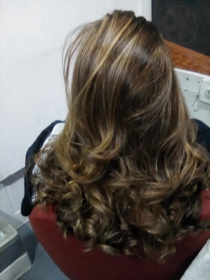 La Belle Vintage Beauty Salon - Image 27