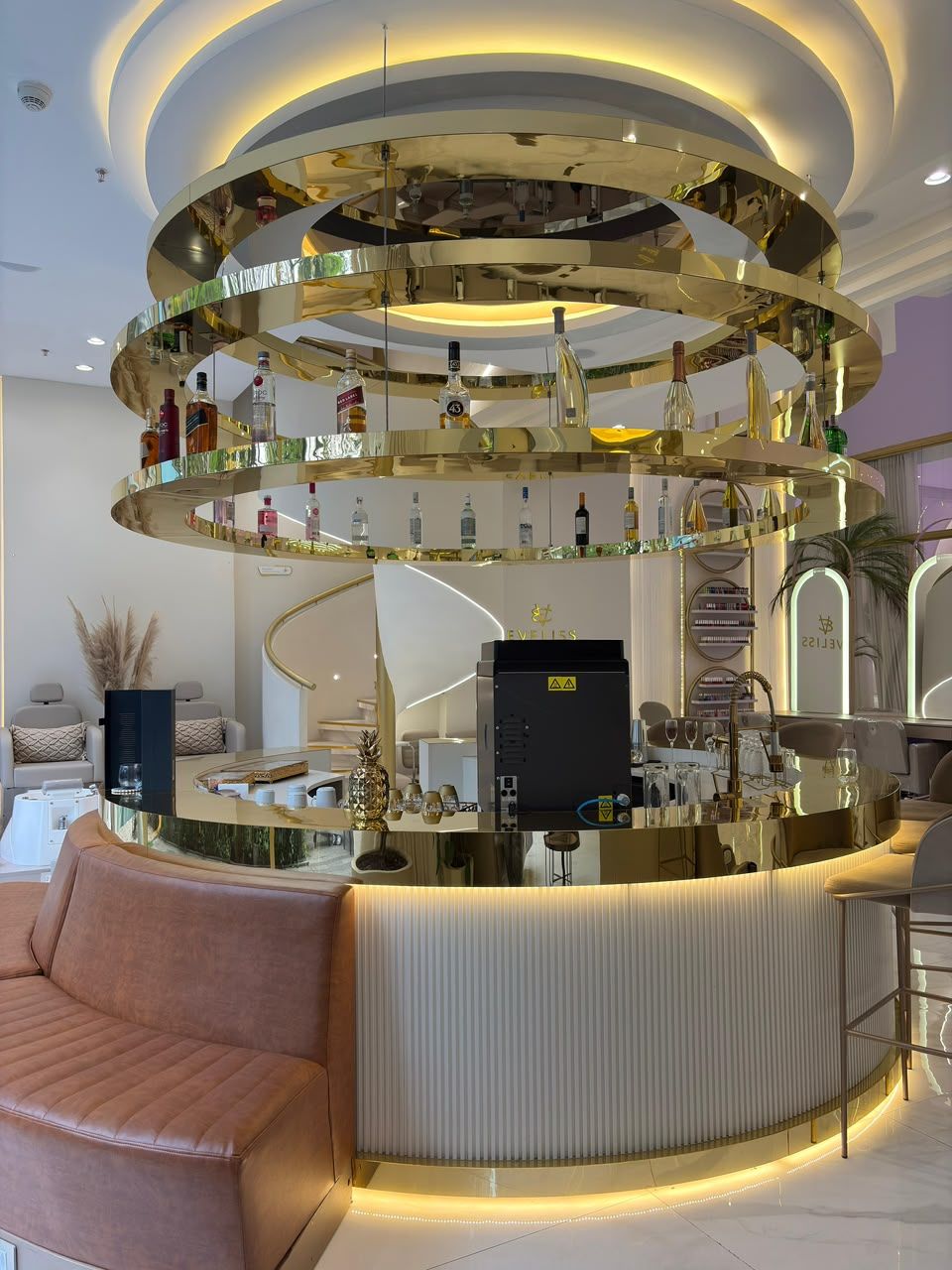 Eveliss Salon - Image 83
