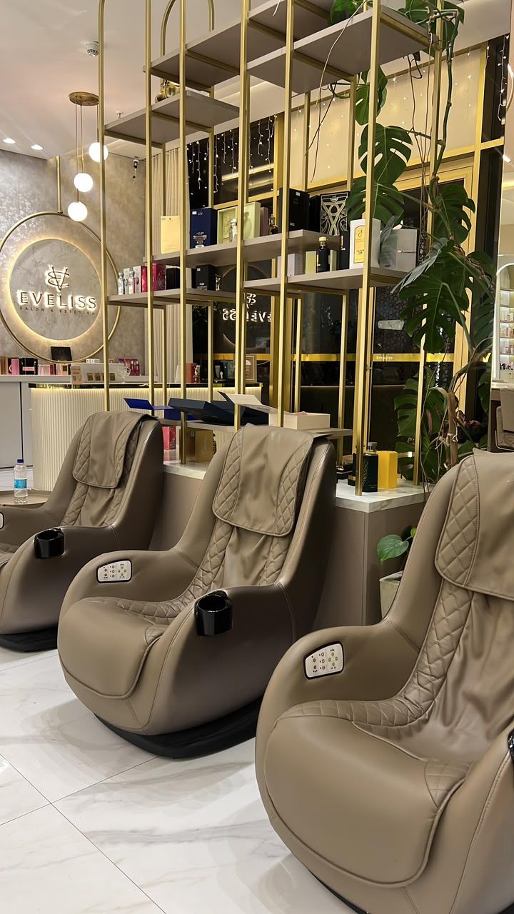 Eveliss Salon - Image 80