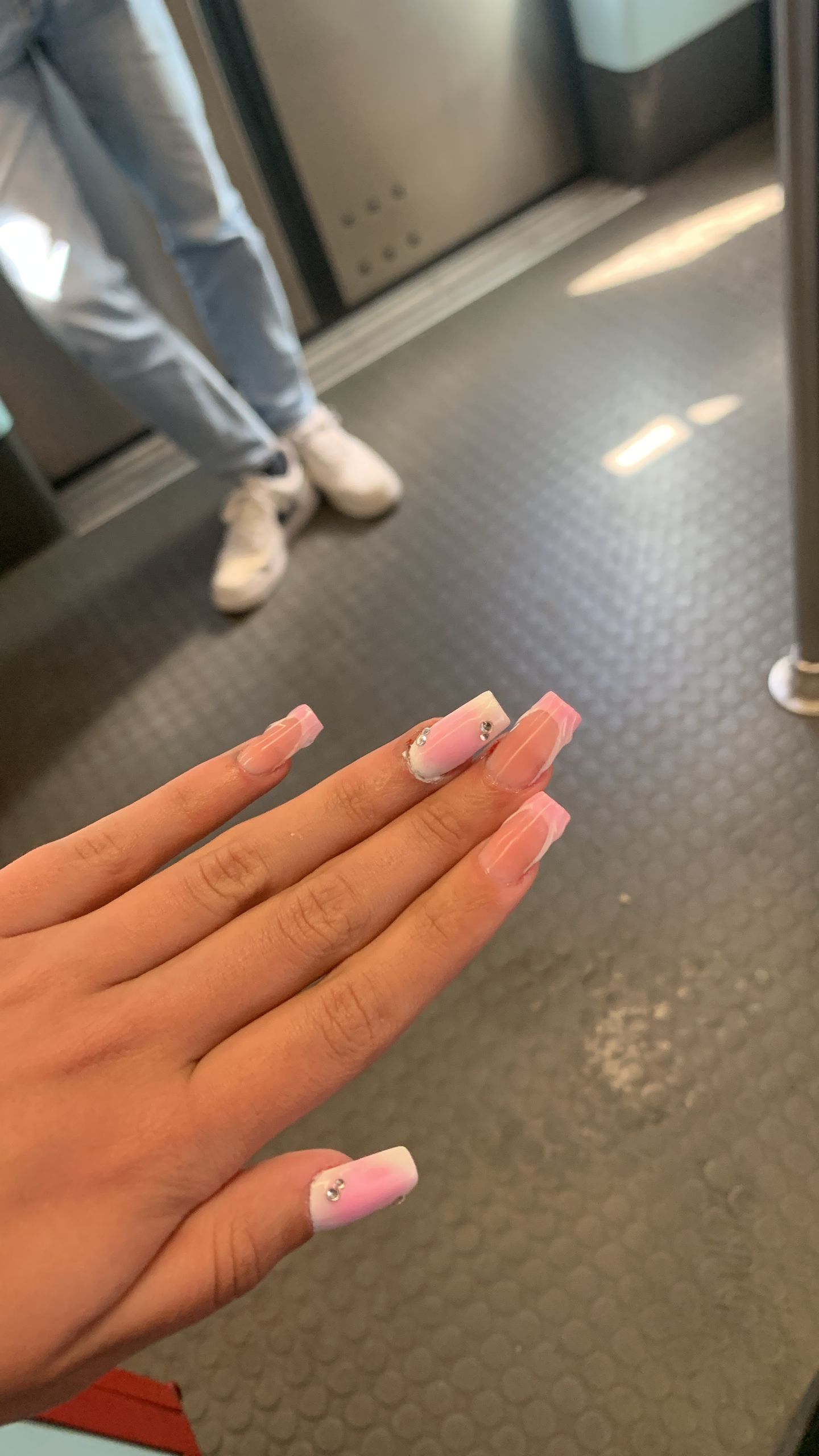 Royal Nails - Image 12
