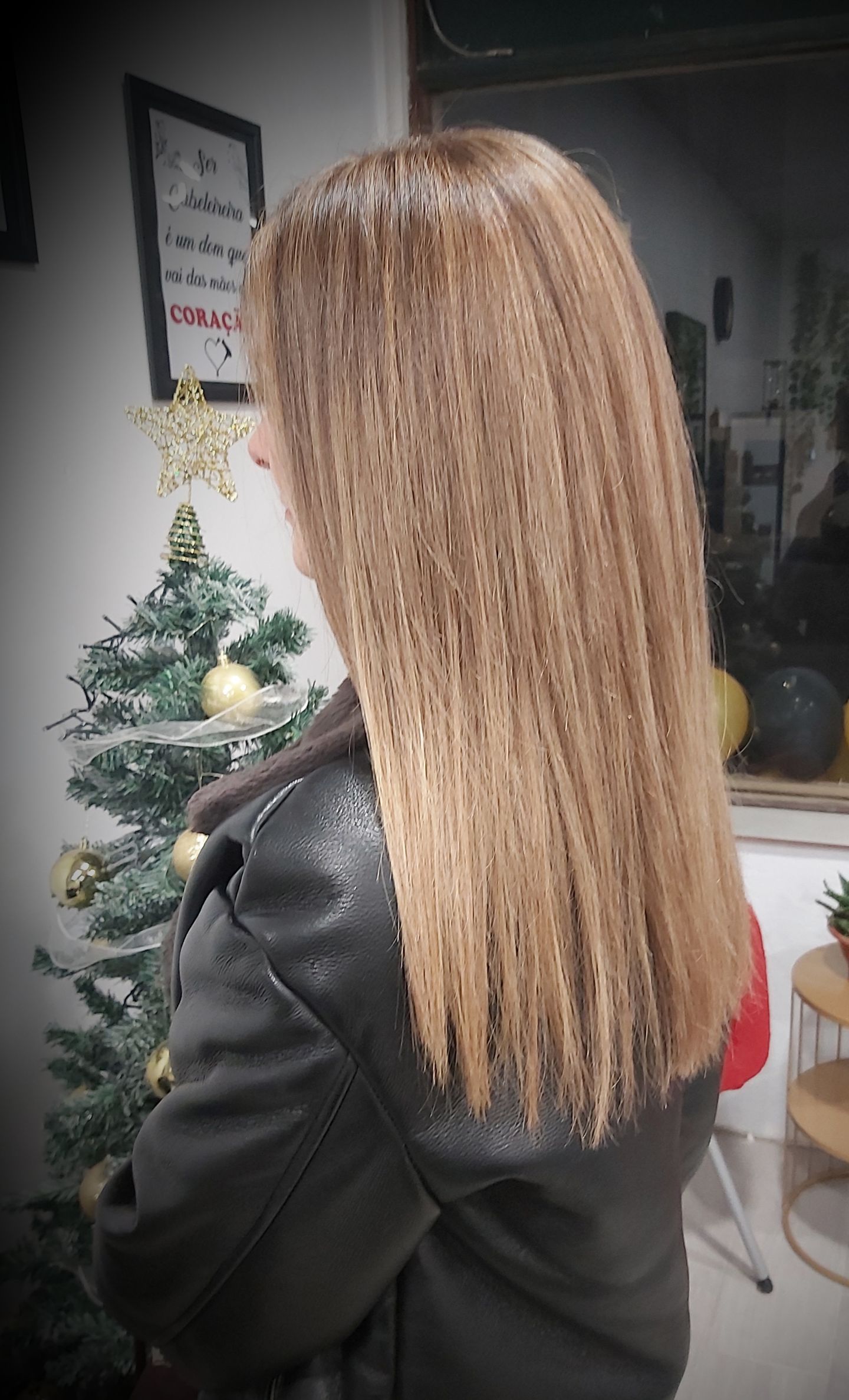 Elisa Lima Salon - Image 11