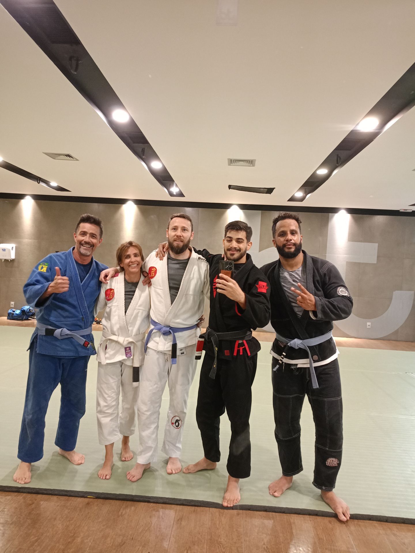 Mateus Almeida Personal - Image 5