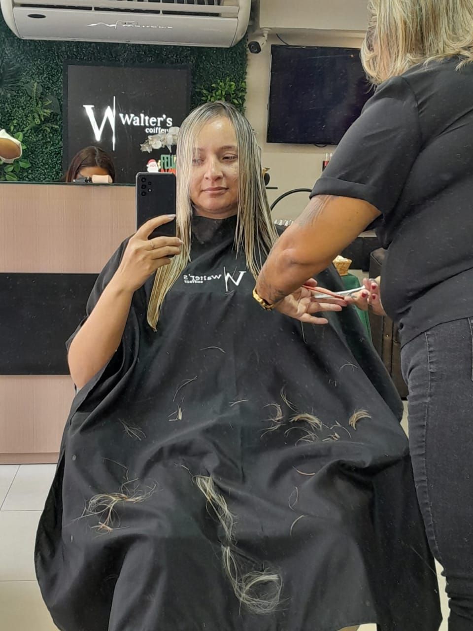 Walter's Coiffeur - Ilha do Governador - Image 12