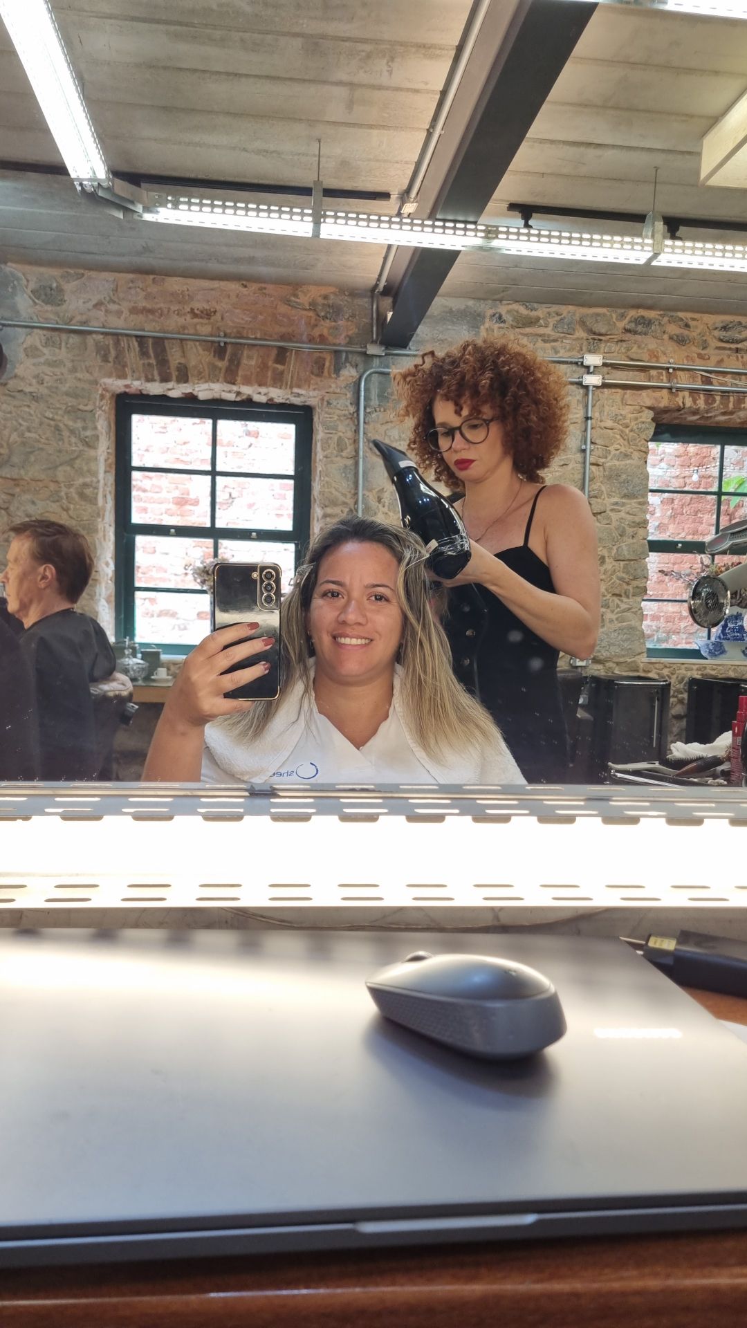 Casa 63 Salon - Image 23