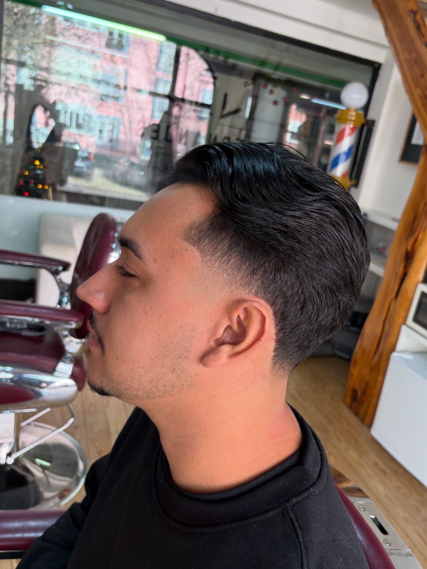Fernandes Barbershop - Image 11