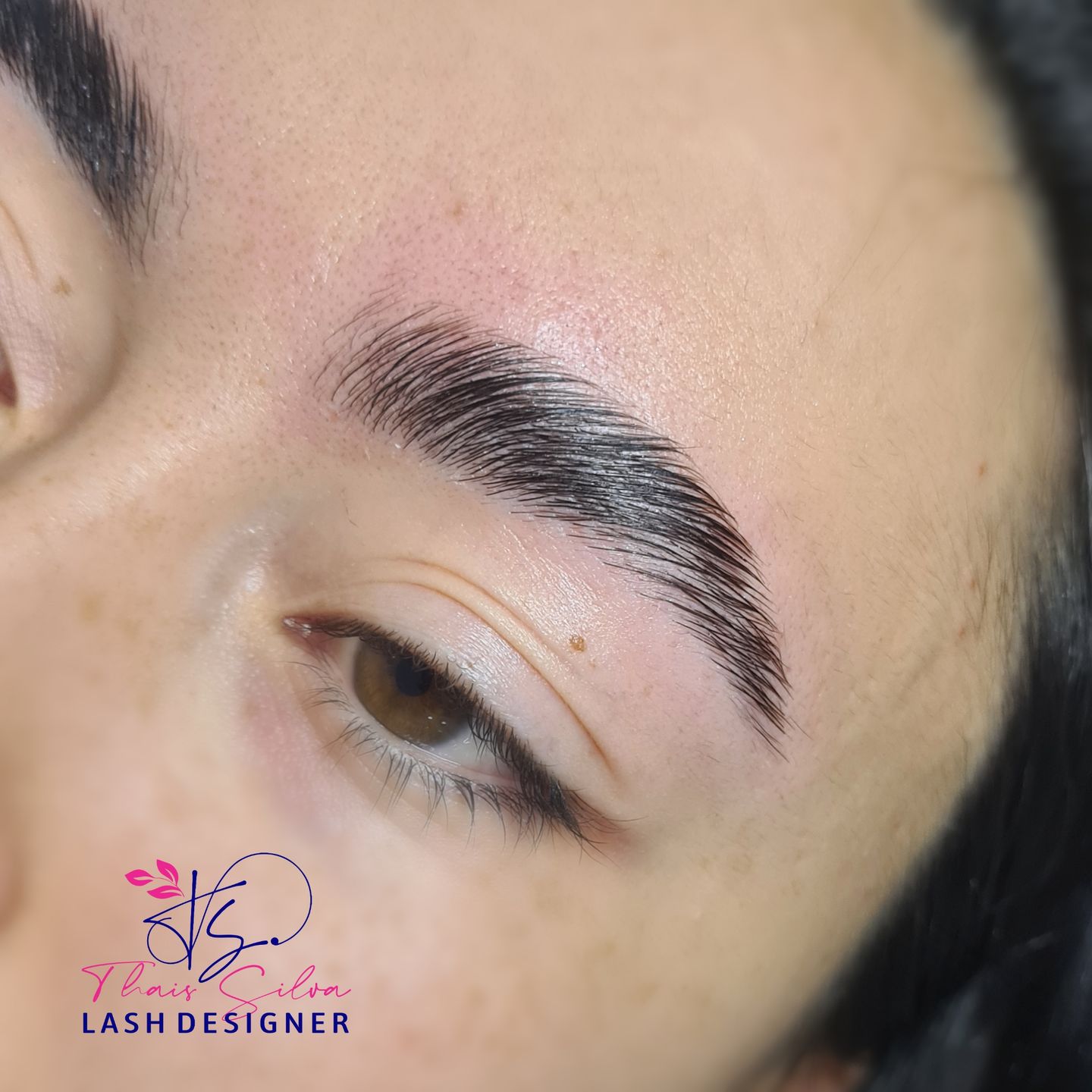 Thais Erdei Lash Designer - Image 10