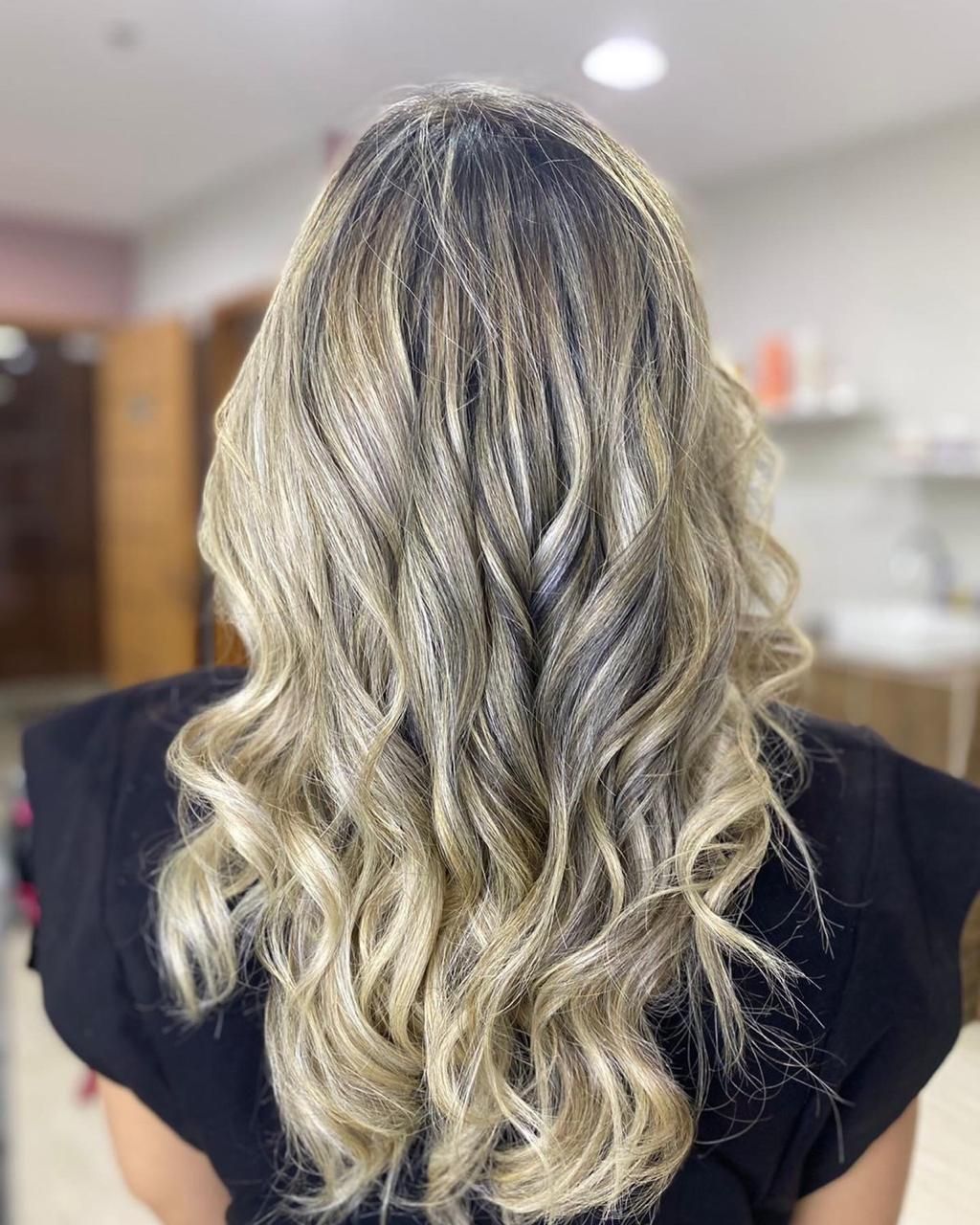 Leal | Mega Hair