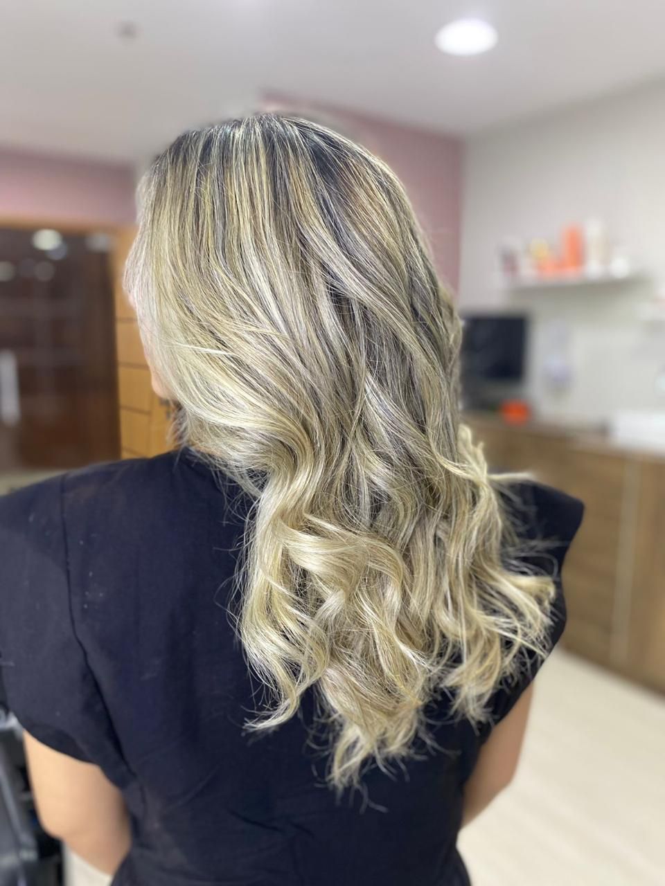 Leal | Mega Hair - Image 2