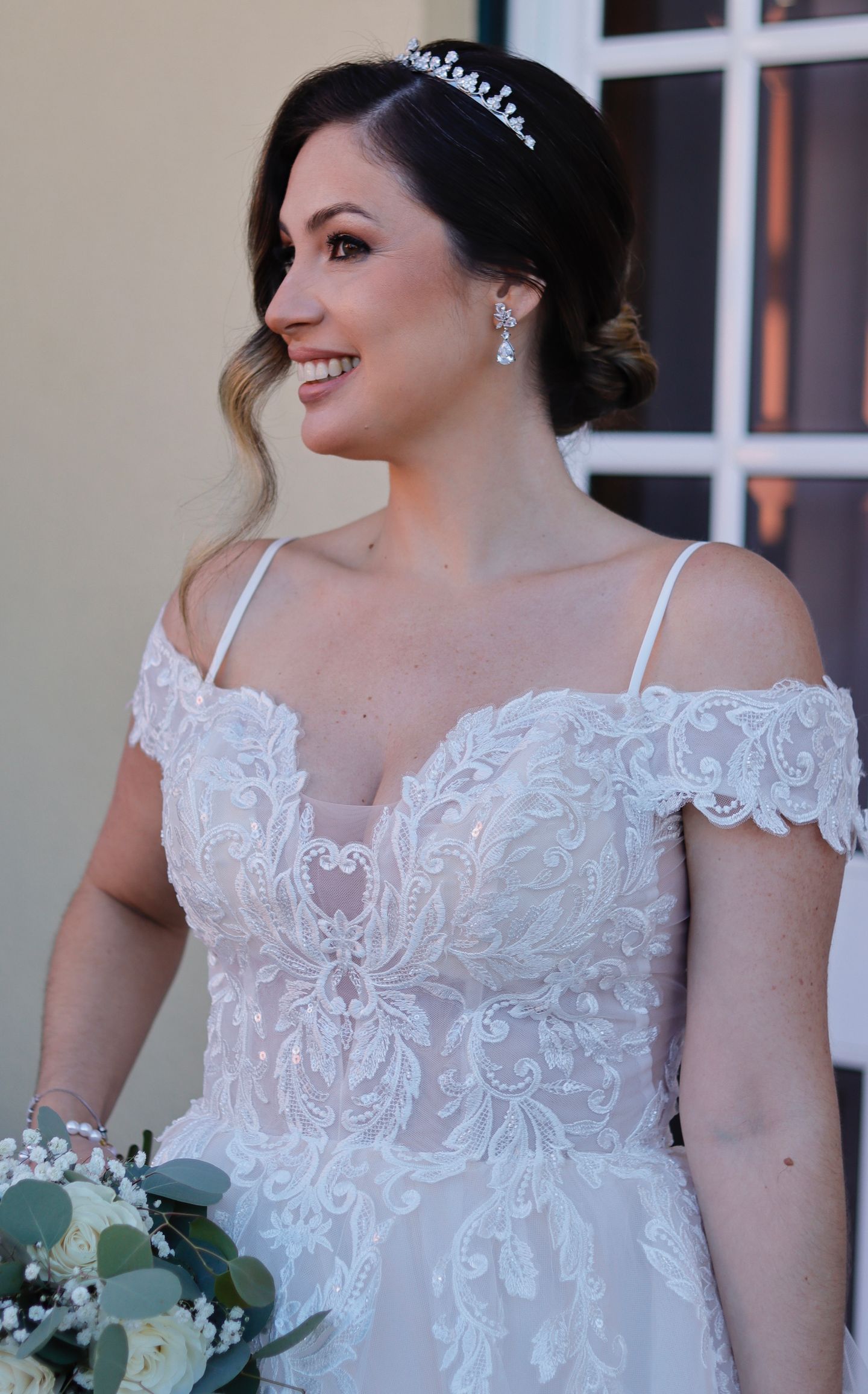 Babi - Makeup Artist - Image 20