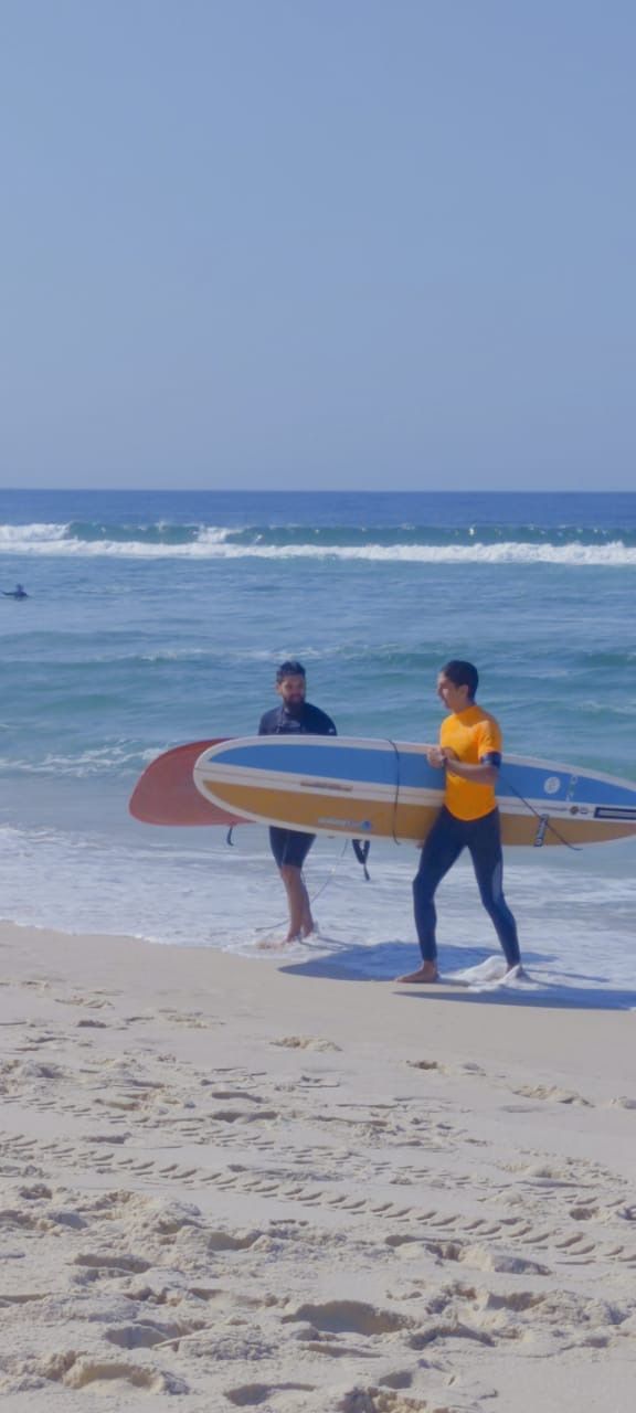 Pedro Bento Professurf - Surf School - Image 9