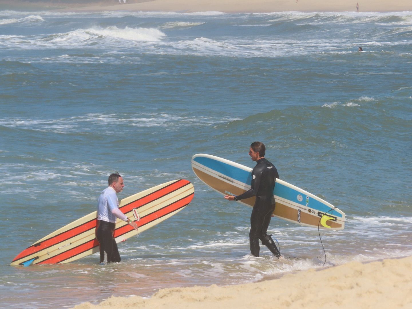 Pedro Bento Professurf - Surf School - Image 7