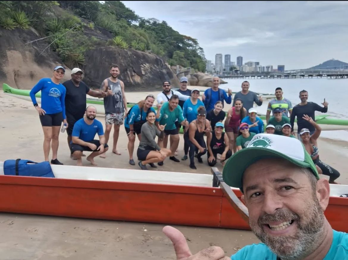 Jardim Camburi Va'a Escola de Canoa Havaiana - Image 7