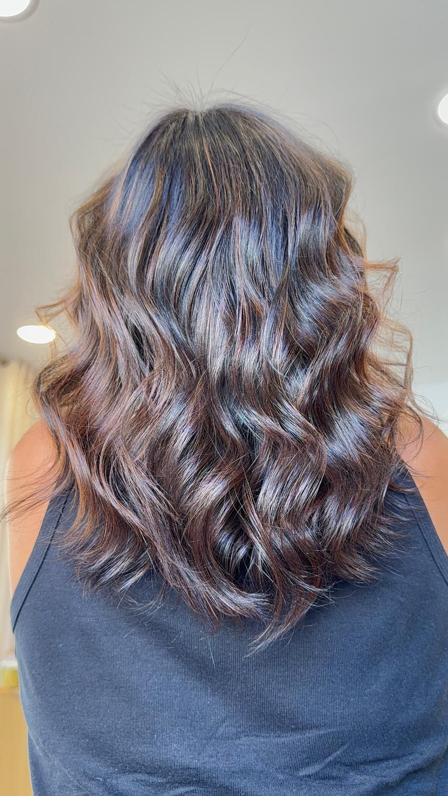 Leda Paes Hair Stylist - Image 30