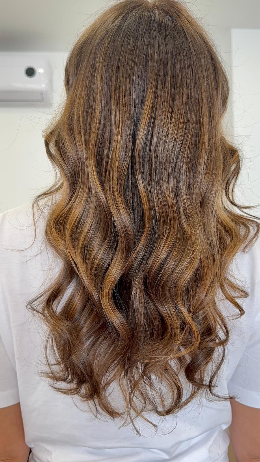 Leda Paes Hair Stylist - Image 13